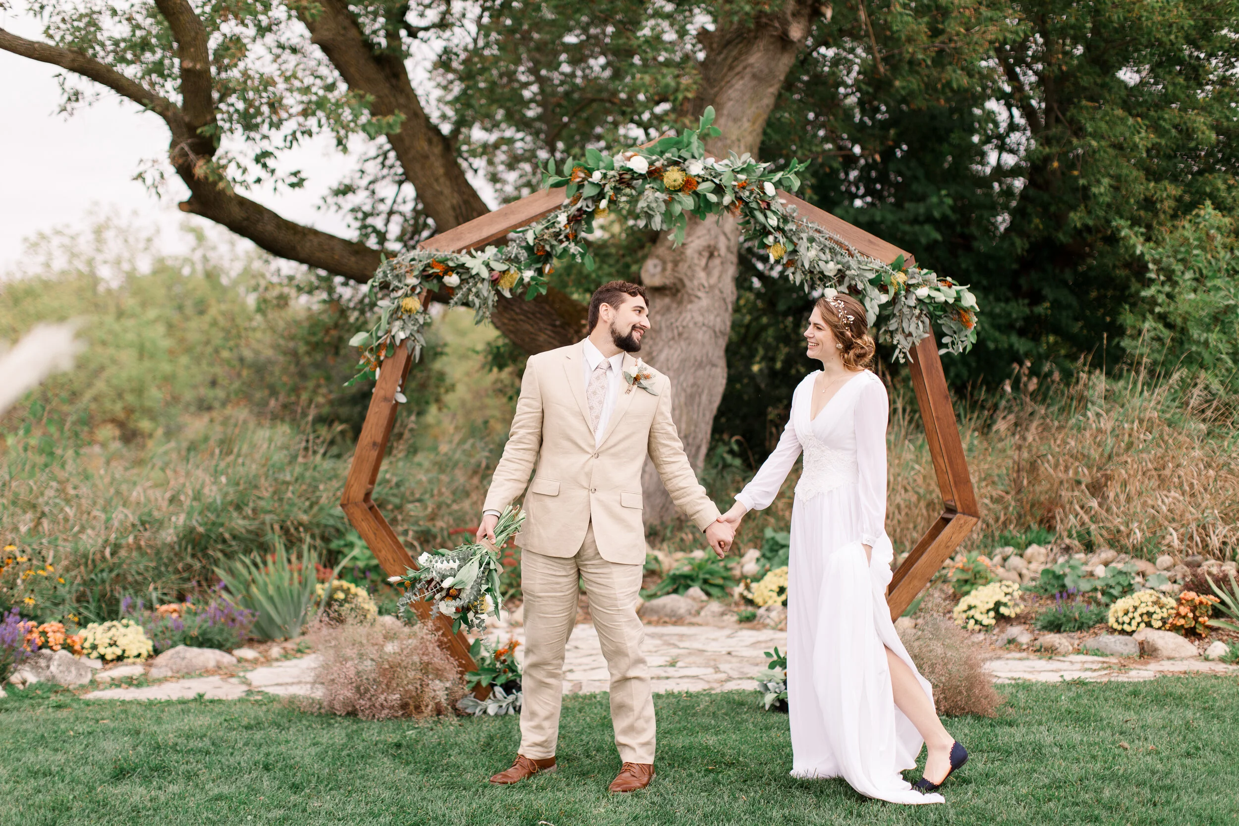 Bride & GroomA-73.jpg