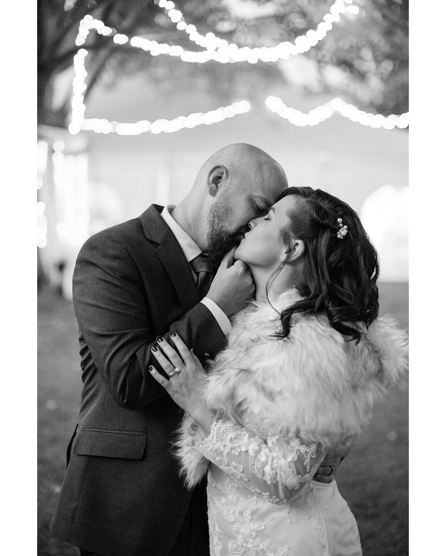 Sunset happened fast on Matt and Amanda&rsquo;s wedding day, but that didn&rsquo;t keep us from making some evening magic in their beautiful backyard reception! It&rsquo;s so rewarding when I&rsquo;m pushed a little bit creatively and the results are