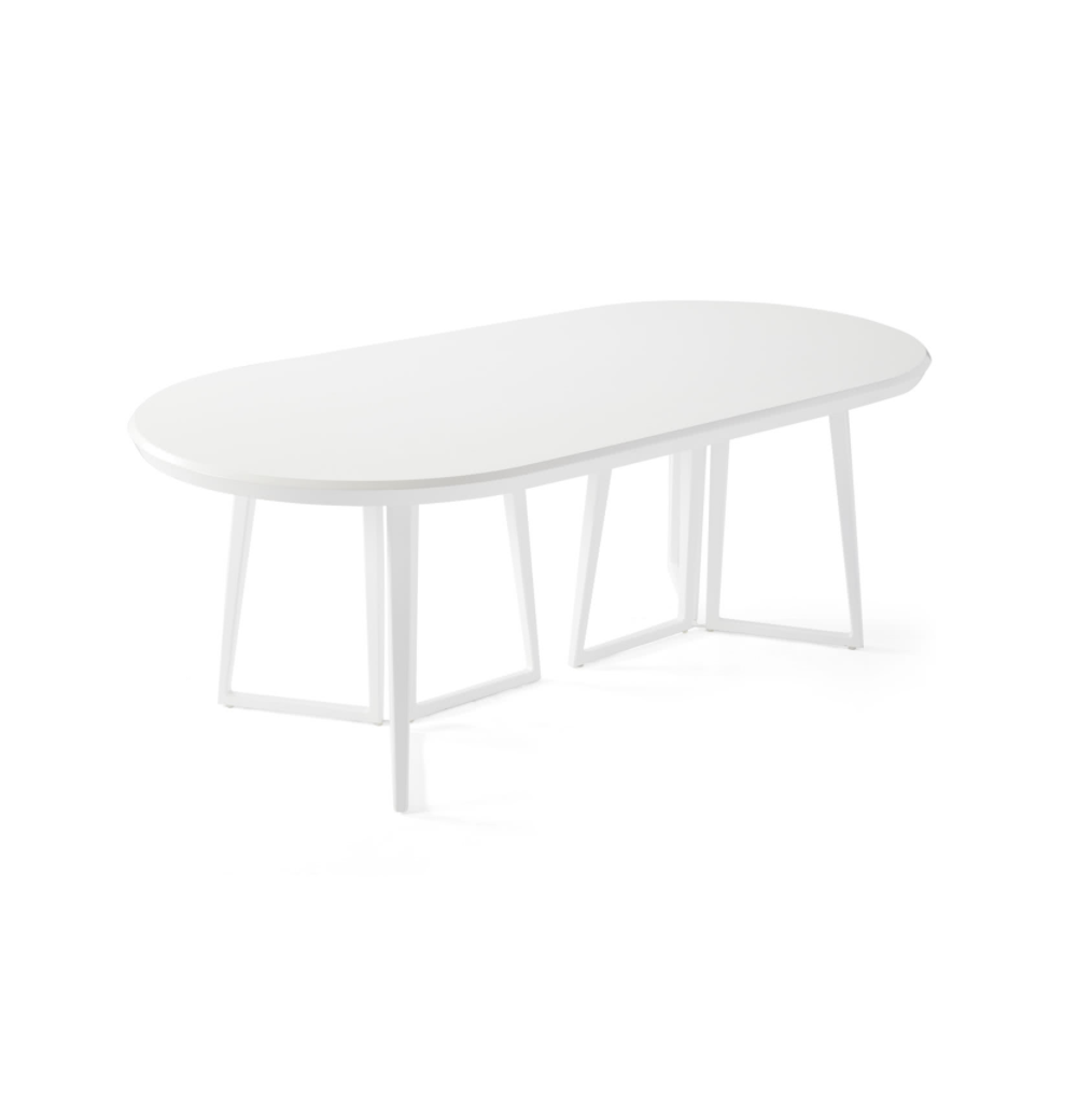 Serena &amp; Lily Downing Oval Dining Table