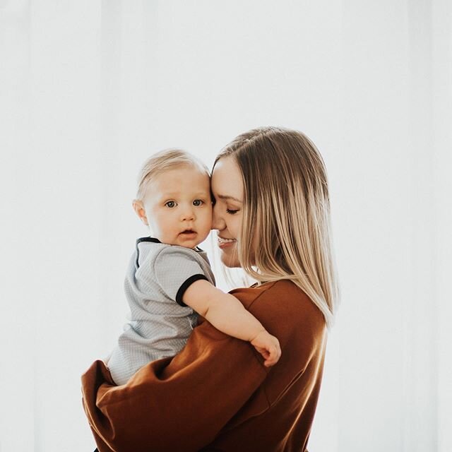 My lovely friend @renewufitness_ is hosting a Mother&rsquo;s Day giveaway over on her page, and I&rsquo;m so excited to be part of it! Head over to her ORIGINAL POST to enter! 🥰