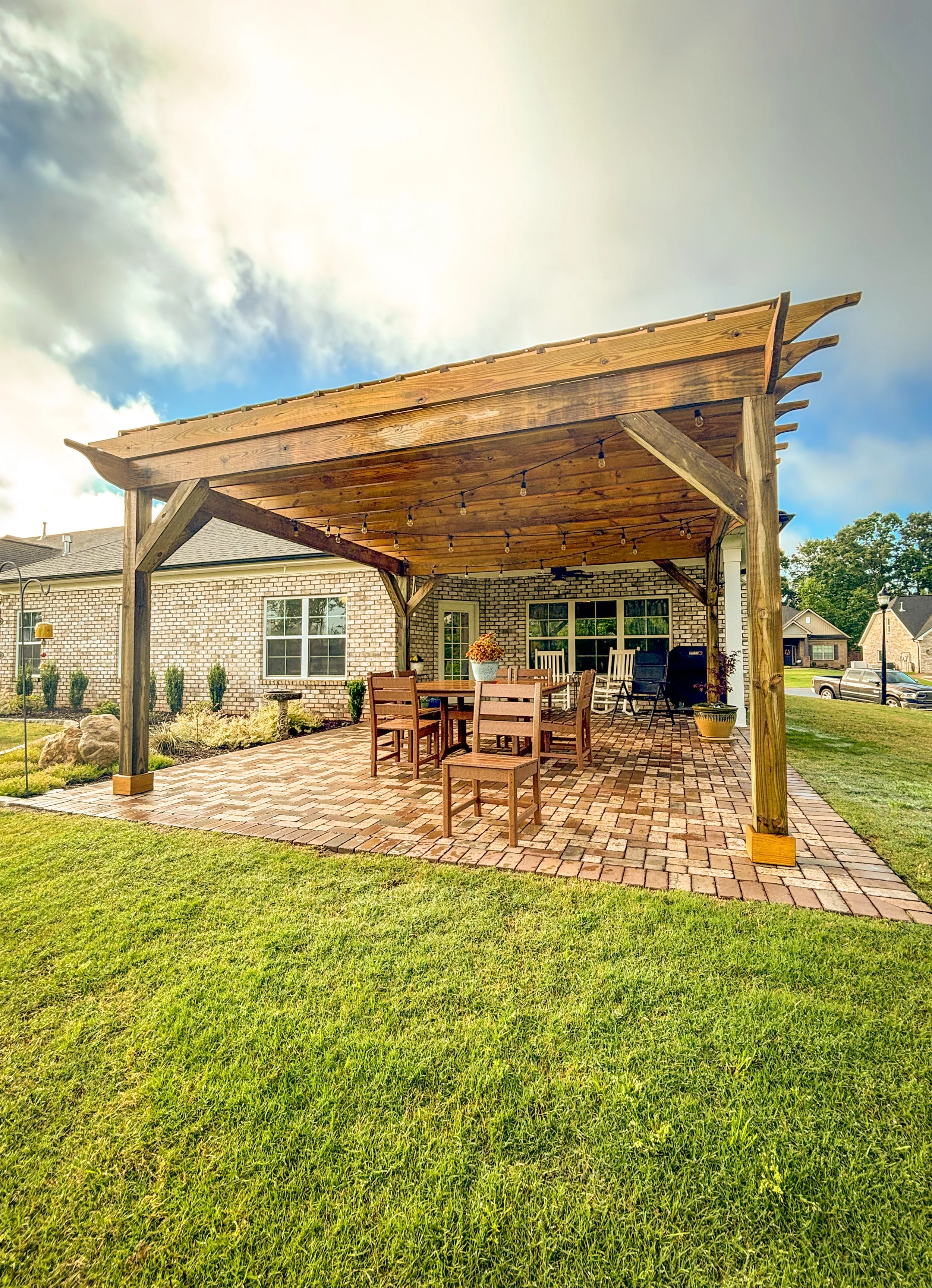 Pergola with patio.JPG