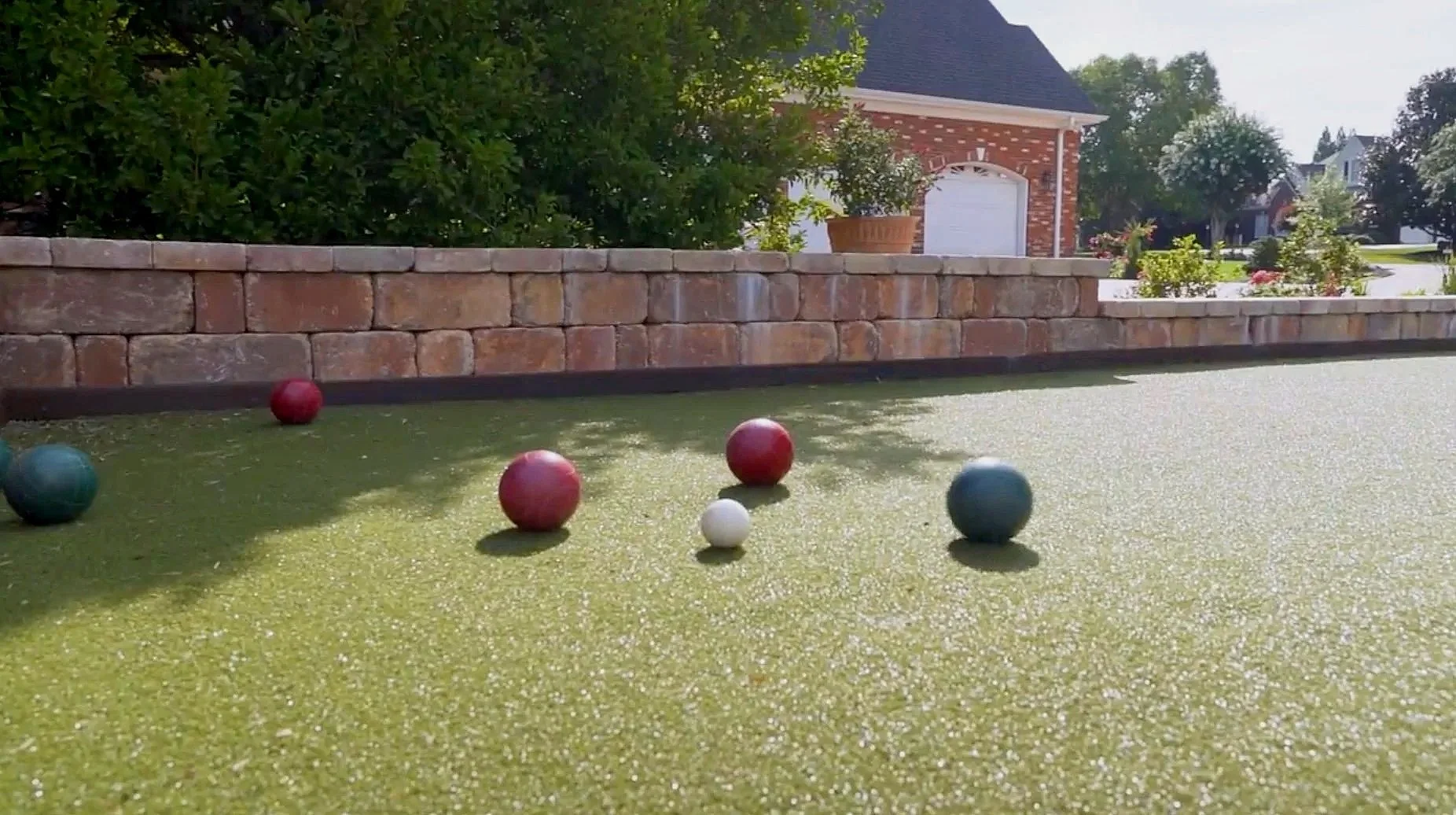 Say Goodbye to Mowing: Artificial Turf Installation in Simpsonville, SC, Made Easy