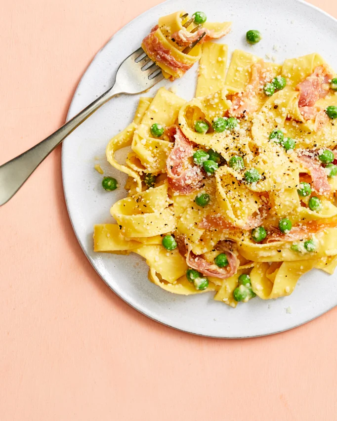3076970-la-fo-cooking-five-or-fewer_spring-pea-carbonara_beauty_LG_04.jpg