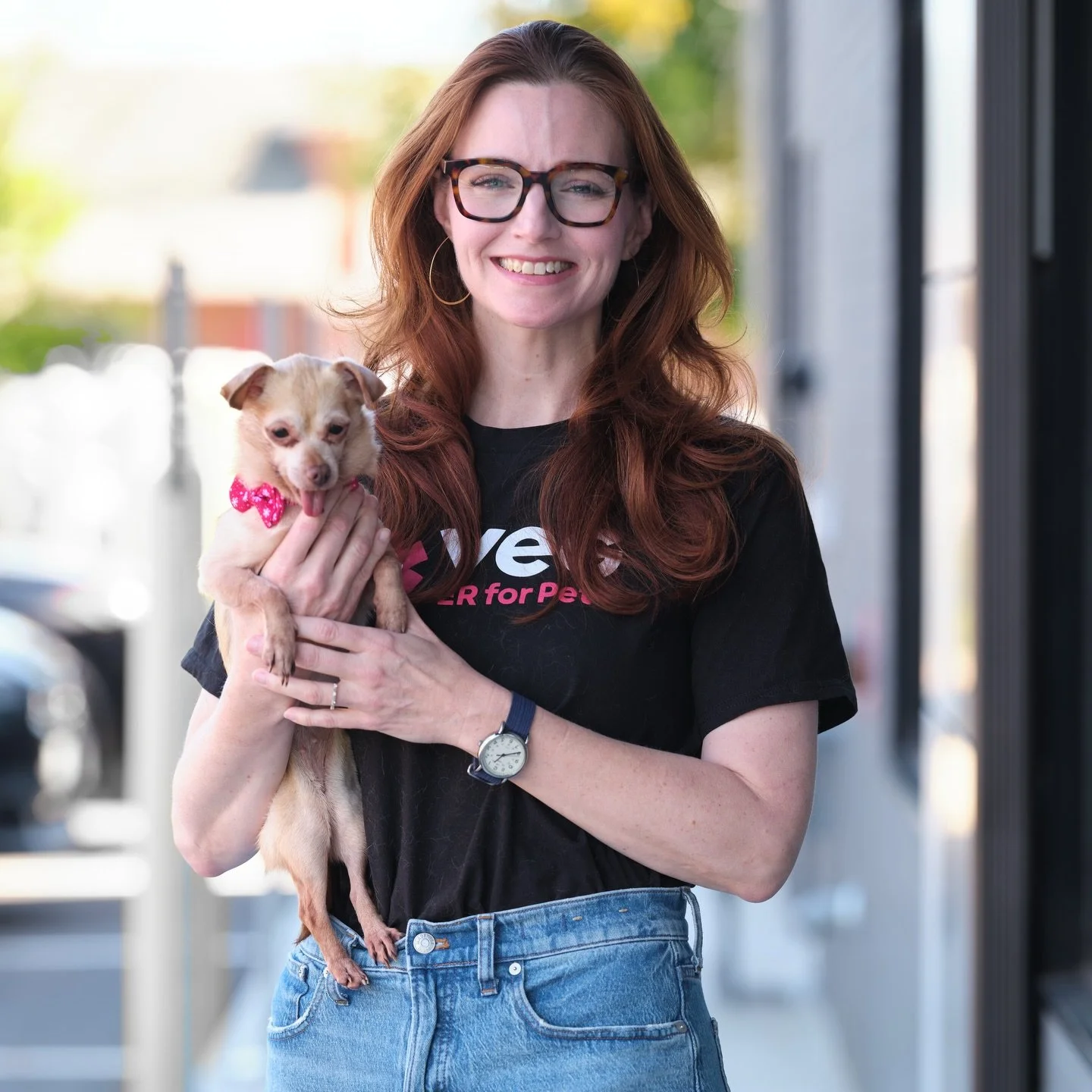 Everyday Lashes, real life ✨
Meet one of our regular clients, a veterinarian doing incredible work for animals in need, from long clinic days to continuing her education in the Bahamas. Proof that lash extensions aren&rsquo;t just for special occasio