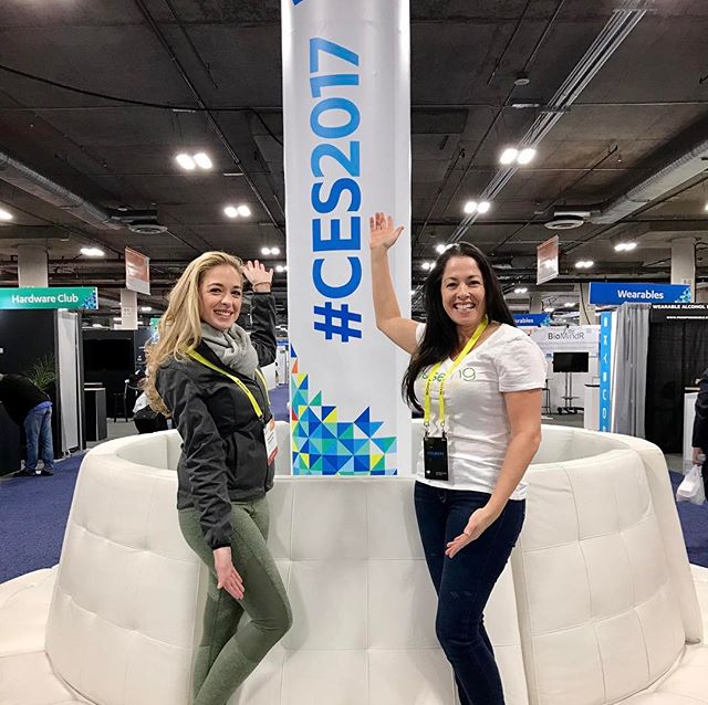 #CES2017 Day 4: the show is over 😥 but this is just the beginning 😍 we are so thrilled to have met each of you this week! Please tag yourselves in the pic if we met this week! We'd love to stay connected!🤗