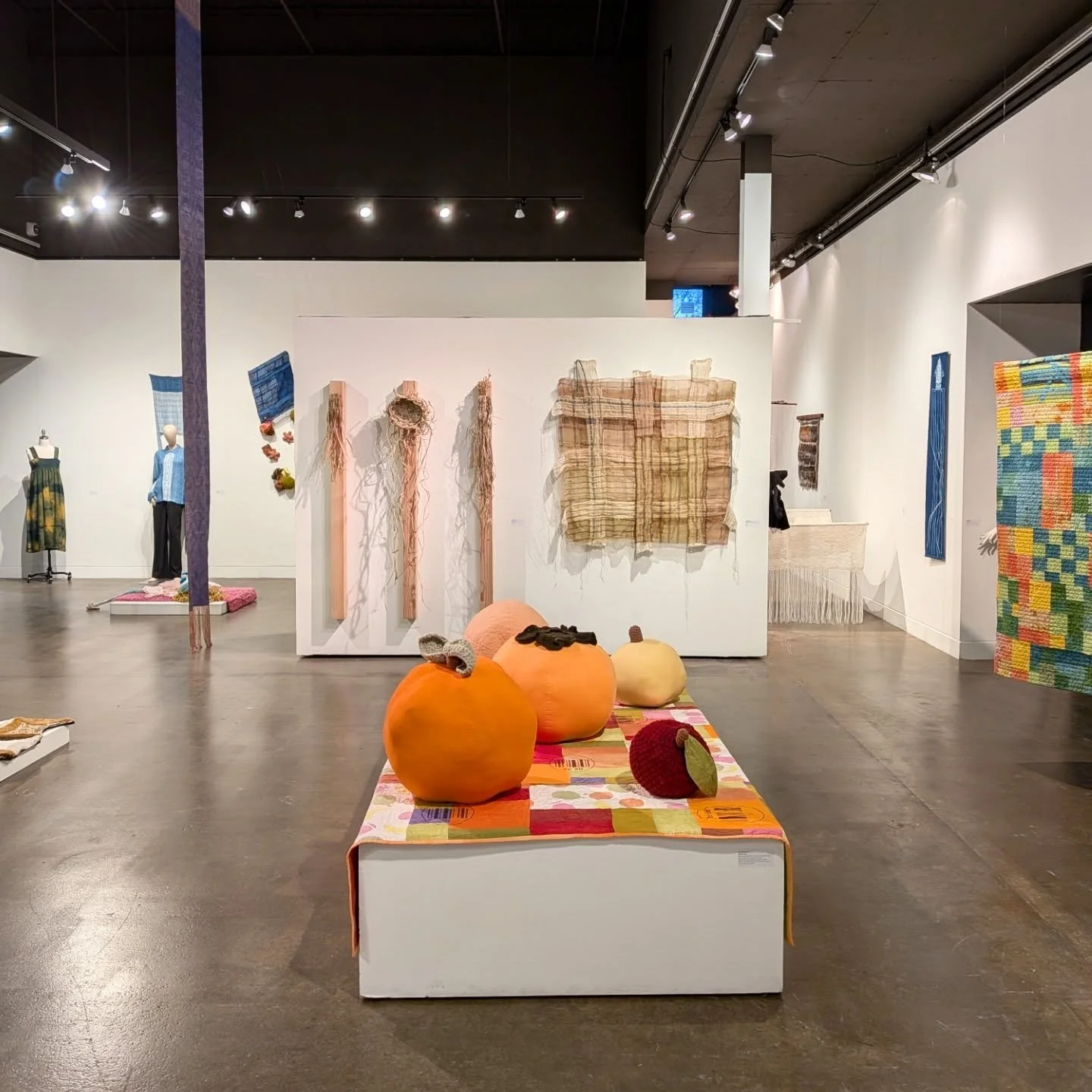 Today's the day! Come out to the Fiber End of Semester show and sale, Electric, tonight from 5:00 pm to 8:00 pm.