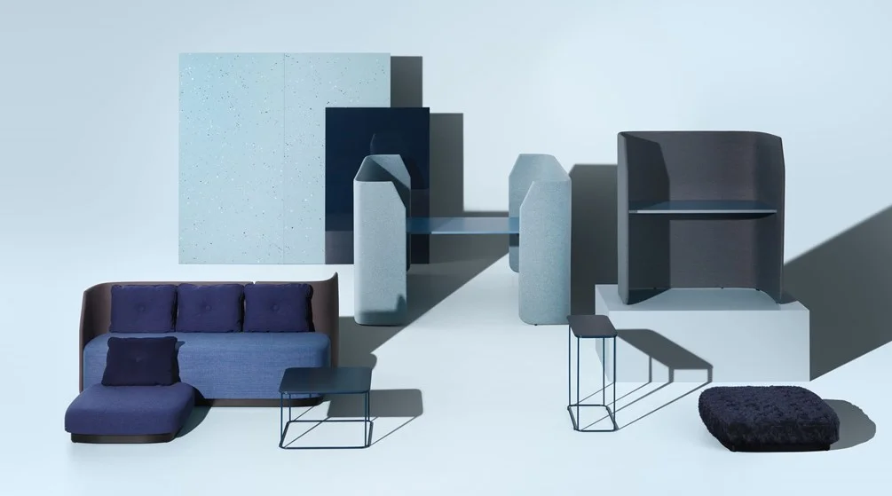 FIELDS is a range that works as a link between the traditional workplace and meeting rooms. With the furniture range it is possible to create shared environments, meeting areas, rooms within rooms, creative environments and spaces for concentrated work or private workplaces. The range also consists of a number of modules which can be combined, linked together and placed in a wide range of different ways. The range, designed by Olle Gyllang at Propeller Design AB, contains sofas, easy chairs, tables, screens and accessories.