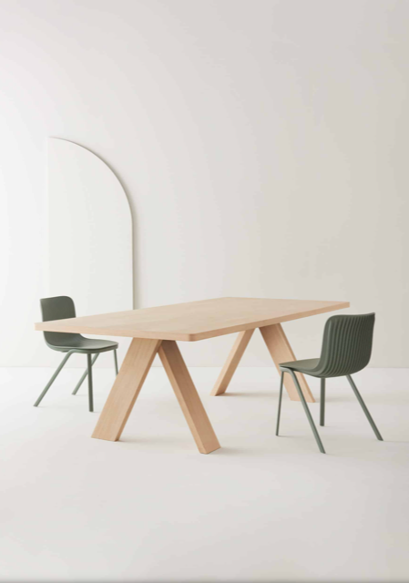 Segis - Artful Wood Table 