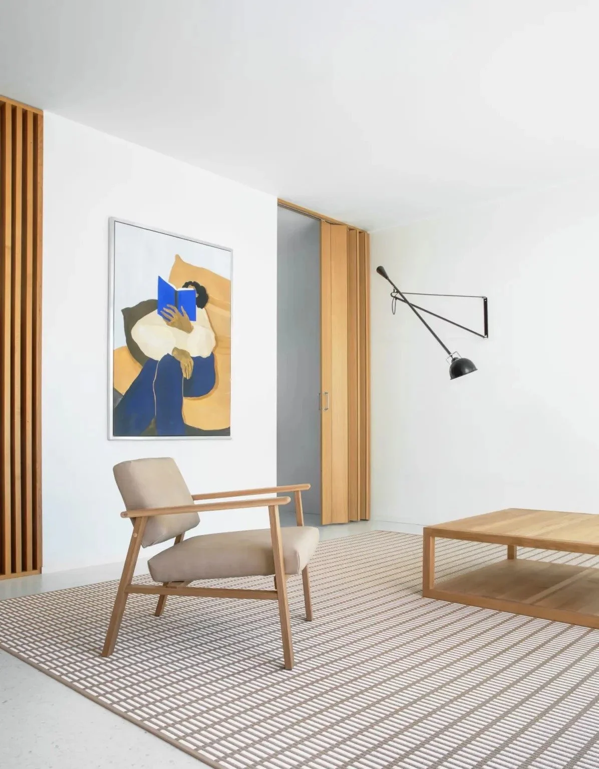 nikari-john-pawson-frame-low-oak (3).jpg