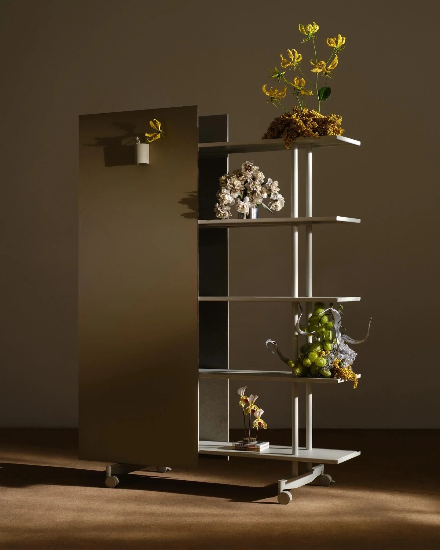 A08 by @lintex 

A versatile system for contemporary workspaces.

Combining a magnetic glass writing surface with an acoustic textile back, A08 supports writing, pinning and display within a single, adaptable form.

Designed for studios, shared space