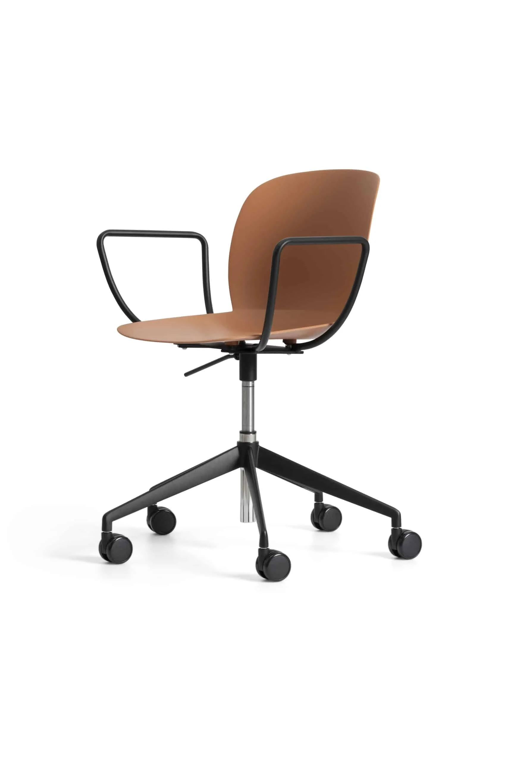 R0890_Plose-5-star-swivel-with-castors-and-with-armrests_186-scaled.jpg