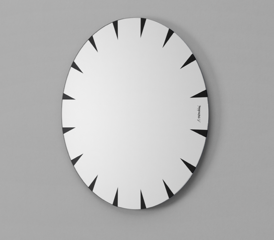 Valasca Mirror