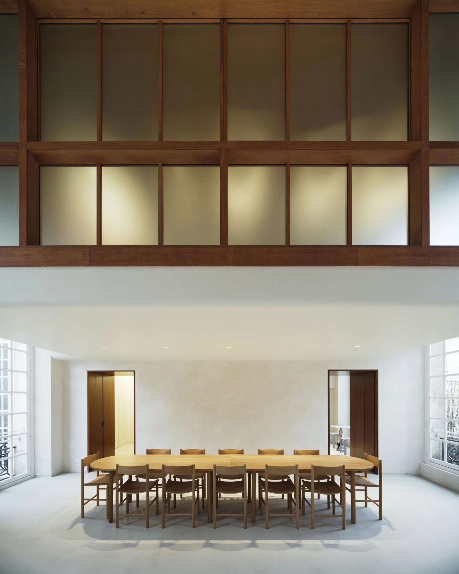 Spaces We Love

Kadist Art Foundation, Paris. A restored 18th-century residence by @linaghotmeh_architecture where history, light and materiality exist in quiet harmony.

Designed as a space for artists, writers and researchers, the interiors feel ca