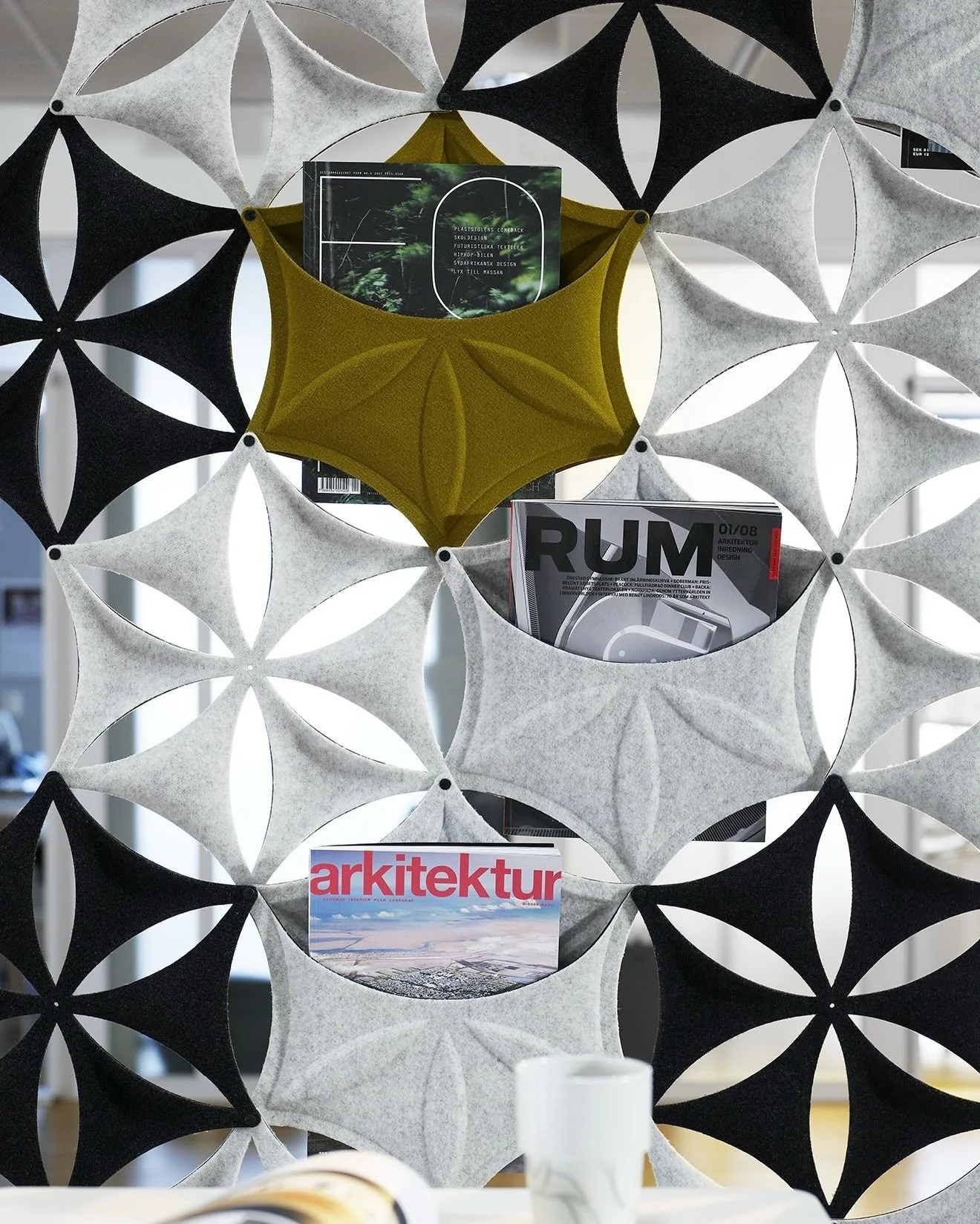 Open space. Softer acoustics. Better flow.

Airflake by Abstracta
Design Stefan Borselius

Made from moulded acoustic felt, Airflake is a modular screening system that helps define space without fully enclosing it. The geometric panels absorb sound w