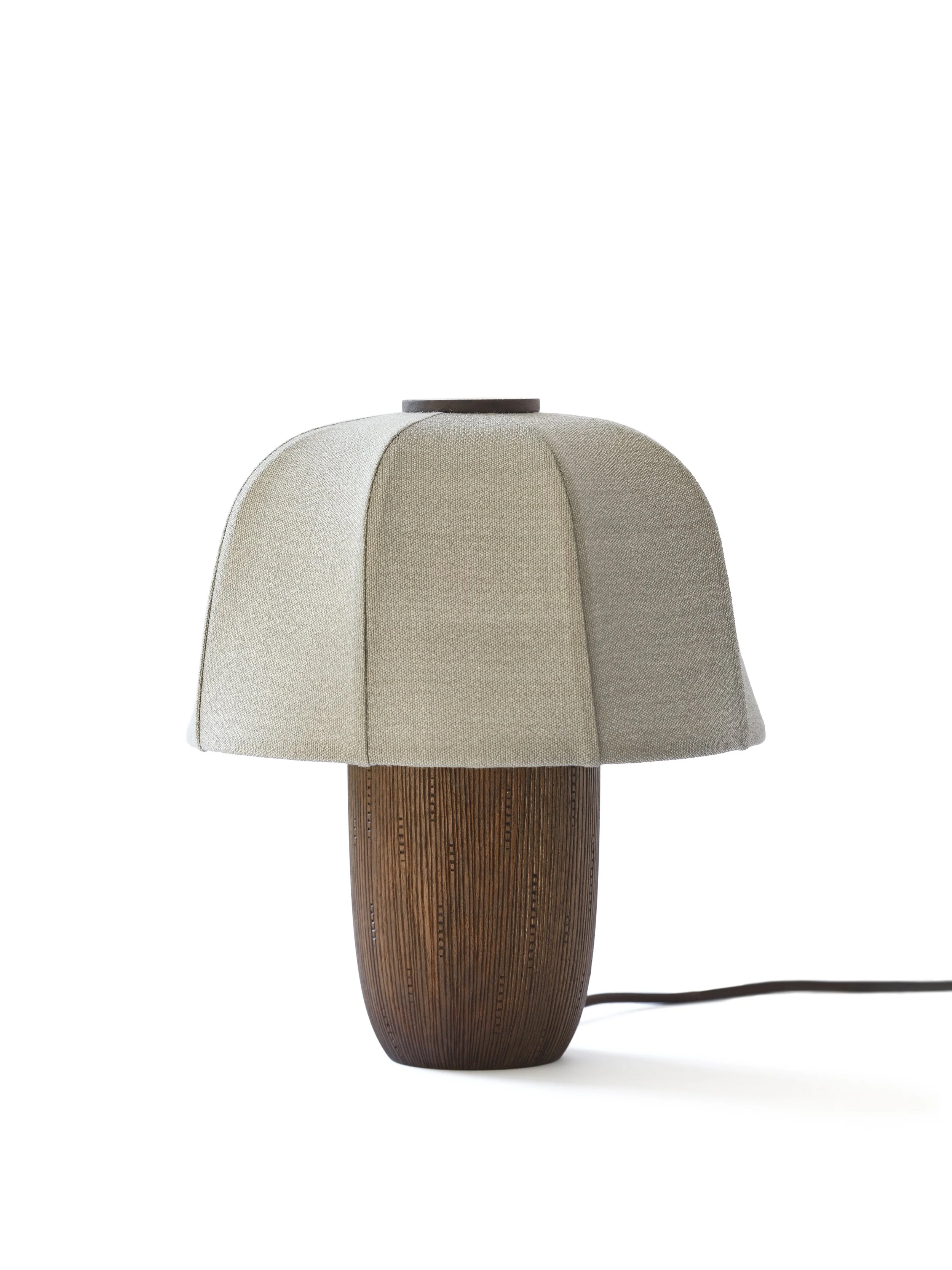 Zanat, Meduza lamp, Sebastian Herkner 6.jpg
