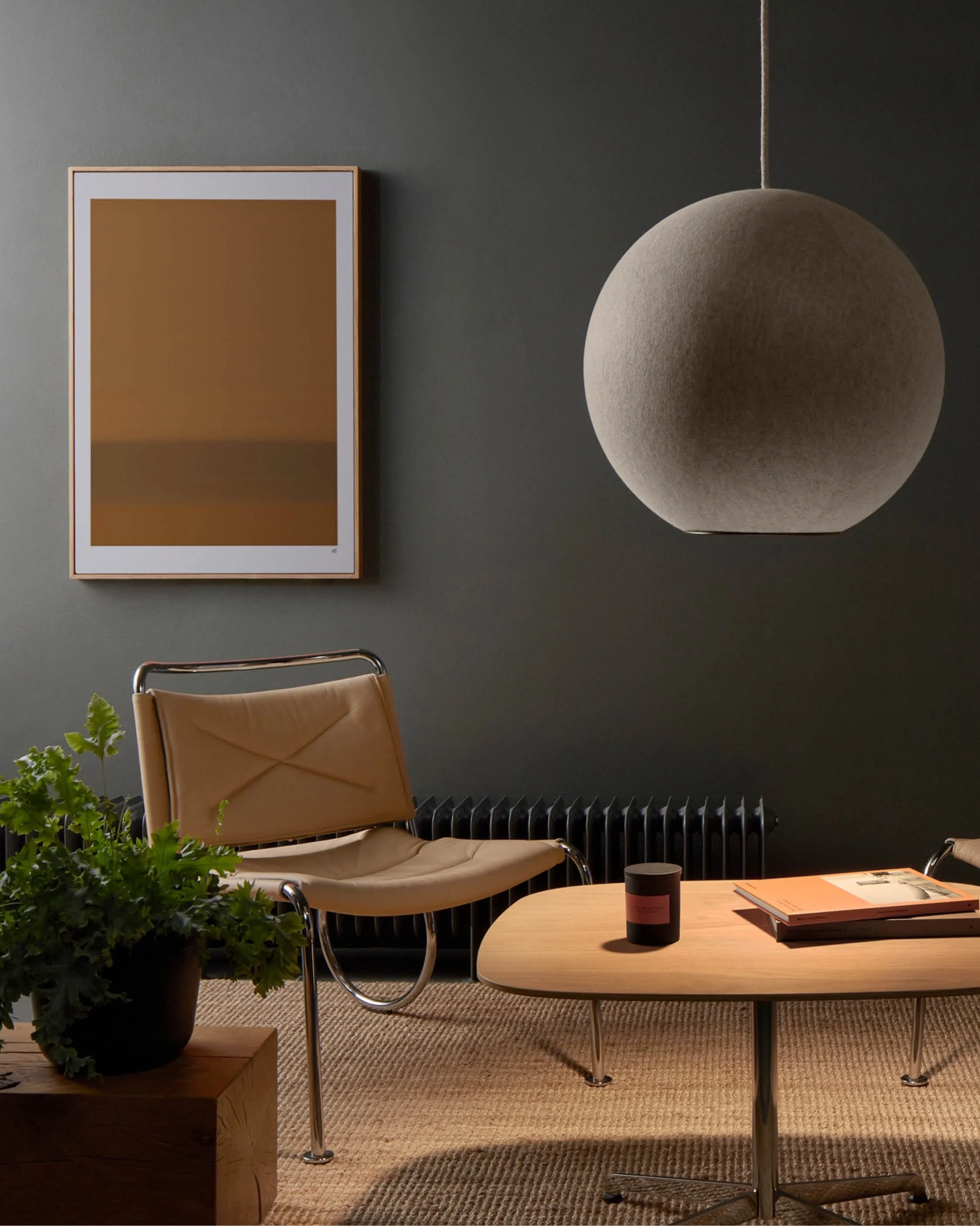 Moon by @abstracta_soundscapes 
Design Thomas Bernstrand

The idea for Moon began with a simple thought: the moon as a place filled with light, yet completely silent.

Designed by Thomas Bernstrand, Moon brings those two qualities together in a singl