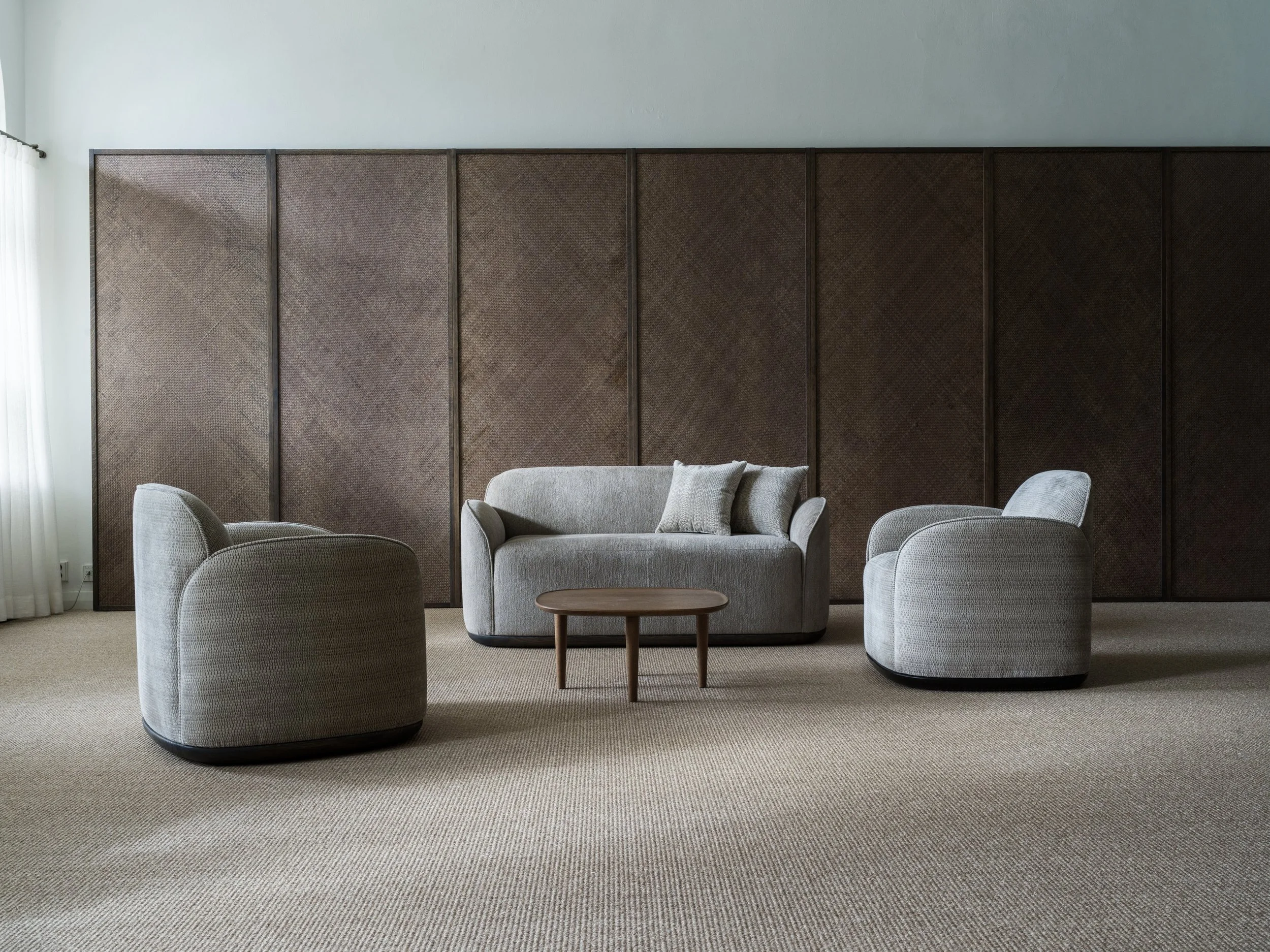 poiat-unio-armchair-sofa-150-1.jpg