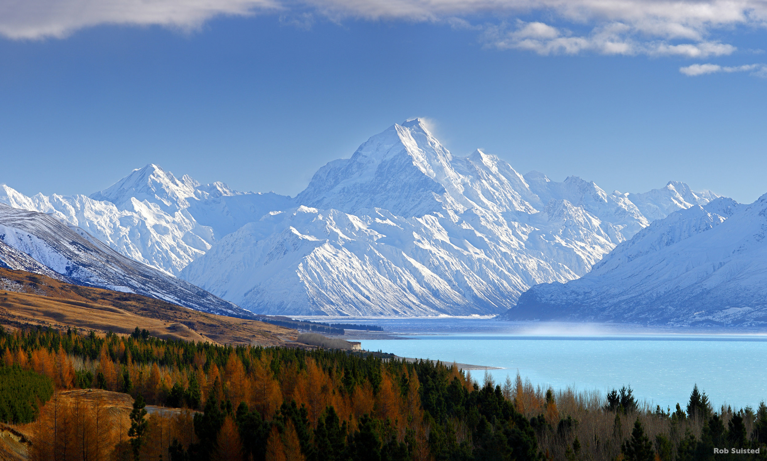 Mount Cook - NZ's highest mountain. A great day trip from Woodbury Safari Lodge.