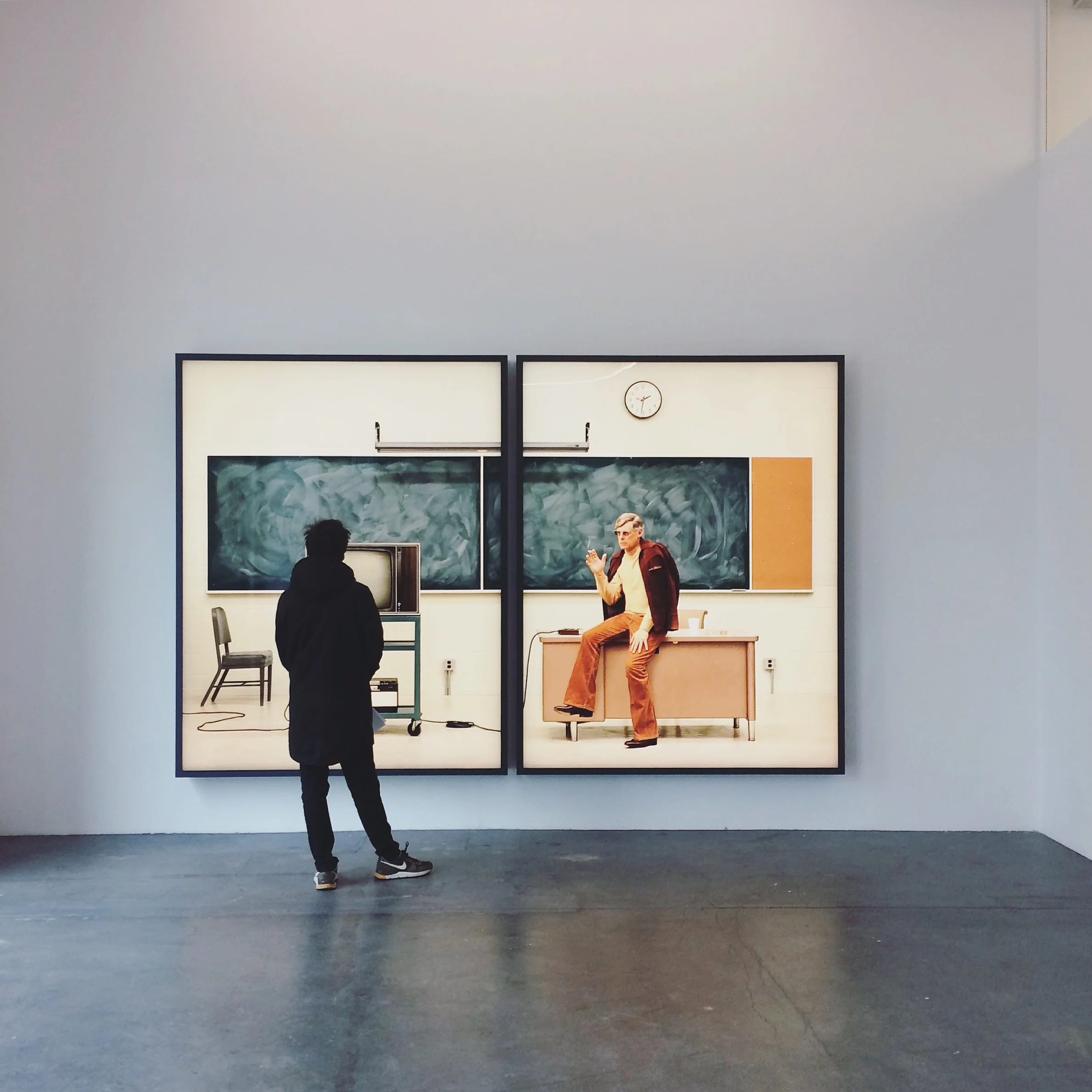 Installation view of Rodney Graham, “Media Studies 77”, 2016 Courtesy of the artist and Hauser & Wirth, © Rodney Graham