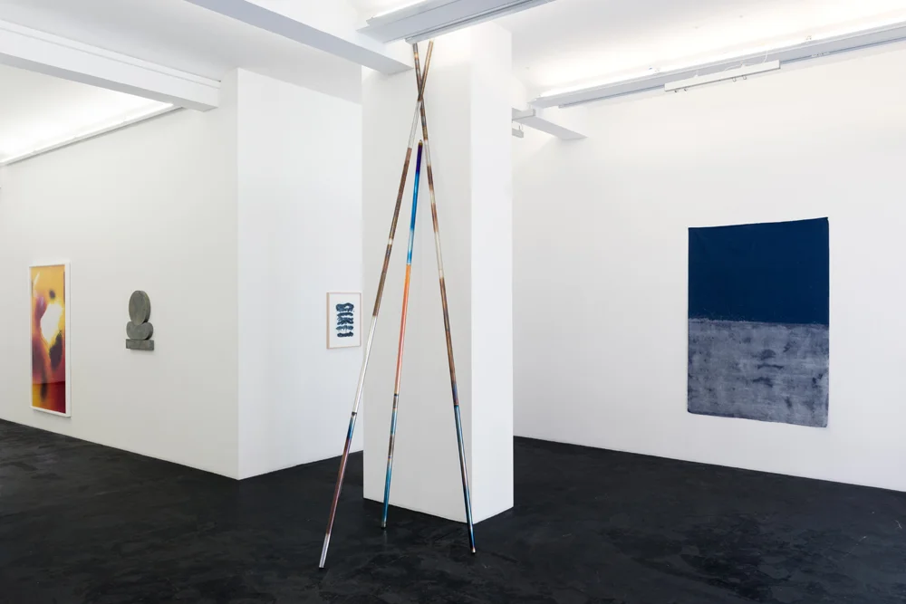 Installation view, “A Line Between the Morning Sun and the Evening Sun”, Galerie Häusler Contemporary, Zürich Photo by Mischa Scherrer, Courtesy Häusler Contemporary München | Zürich