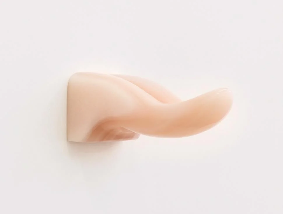 Nevine Mahmoud, Lick , 2017, Persian onyx, stainless steel and steel hardware, 5 x 10 1/2 x 6 1/2 inches (12.7 x 26.7 x 16.5 cm)