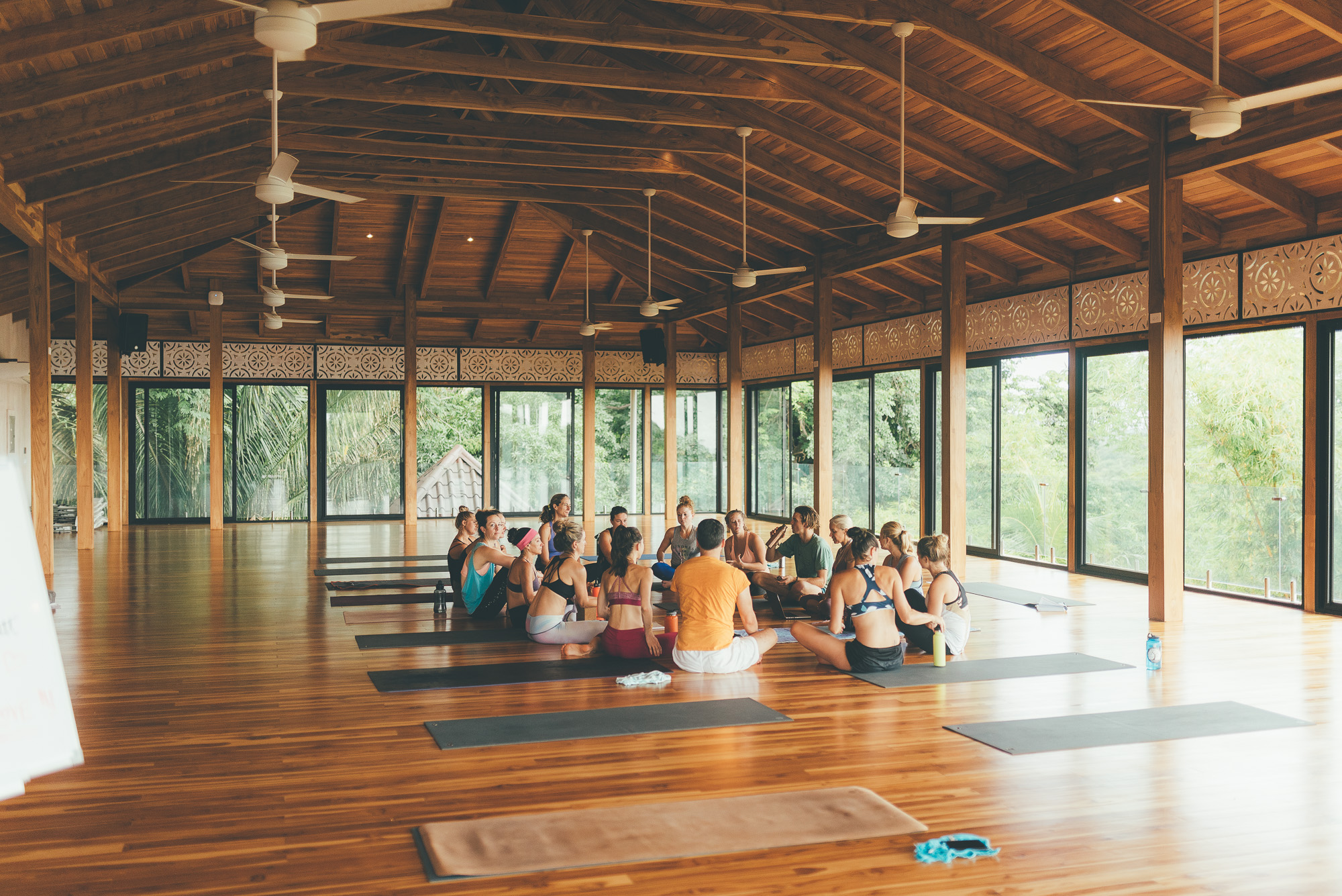 travelling-yoga-photographer-200hr51.jpg