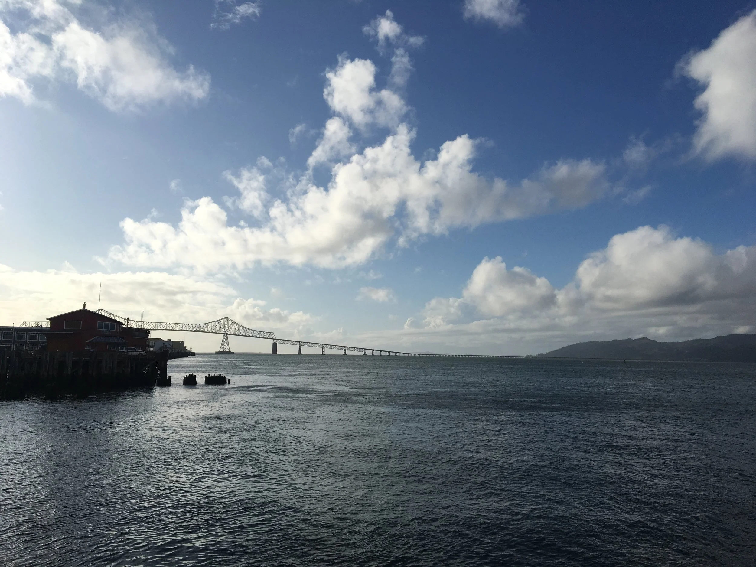 The mighty Columbia River and the Astoria-Megler bridge