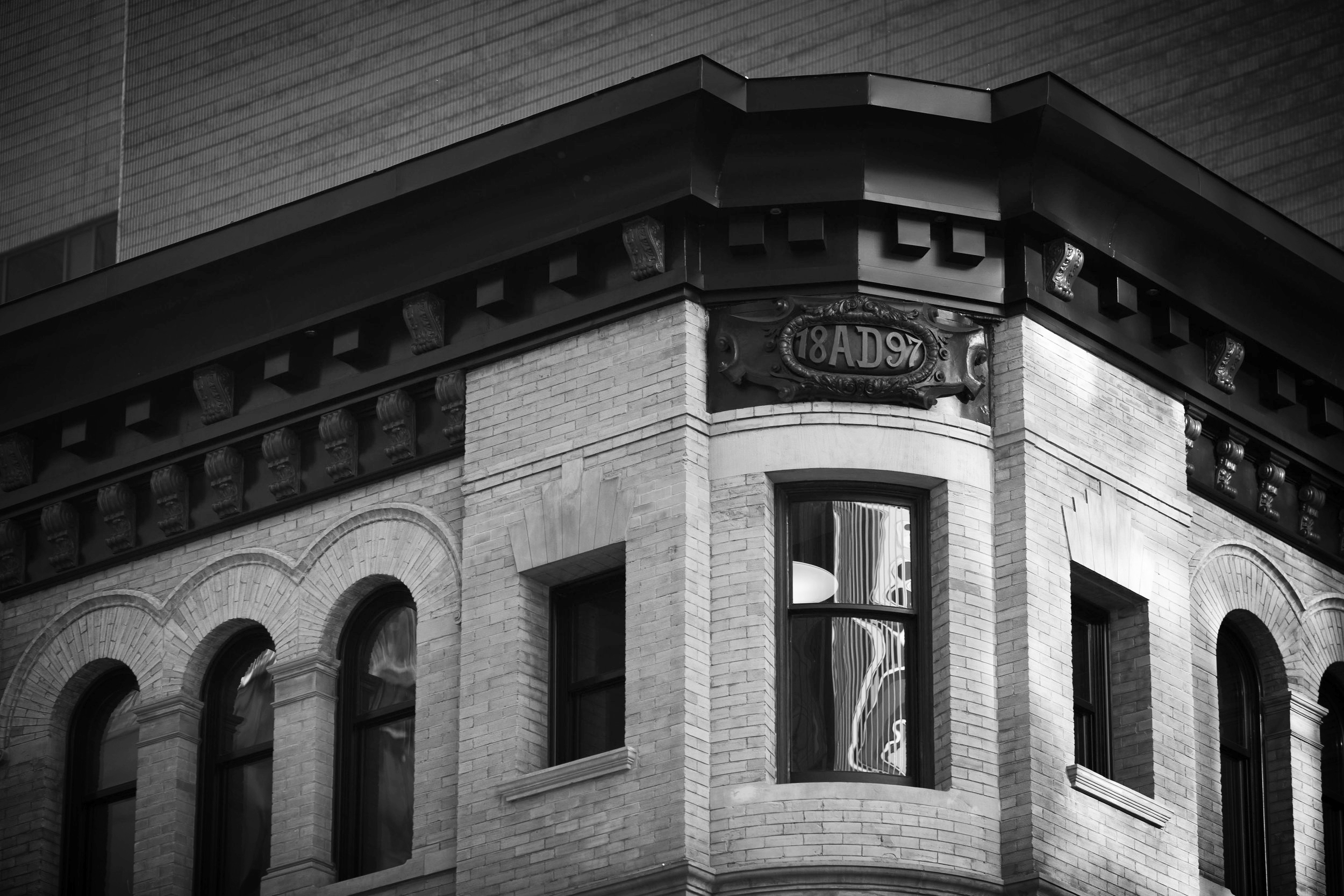 Restored_Dineen_Building_Toronto_2012.jpg