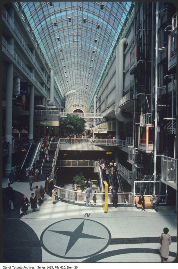 20140917-Eaton-Centre-Interior-Tall.jpg