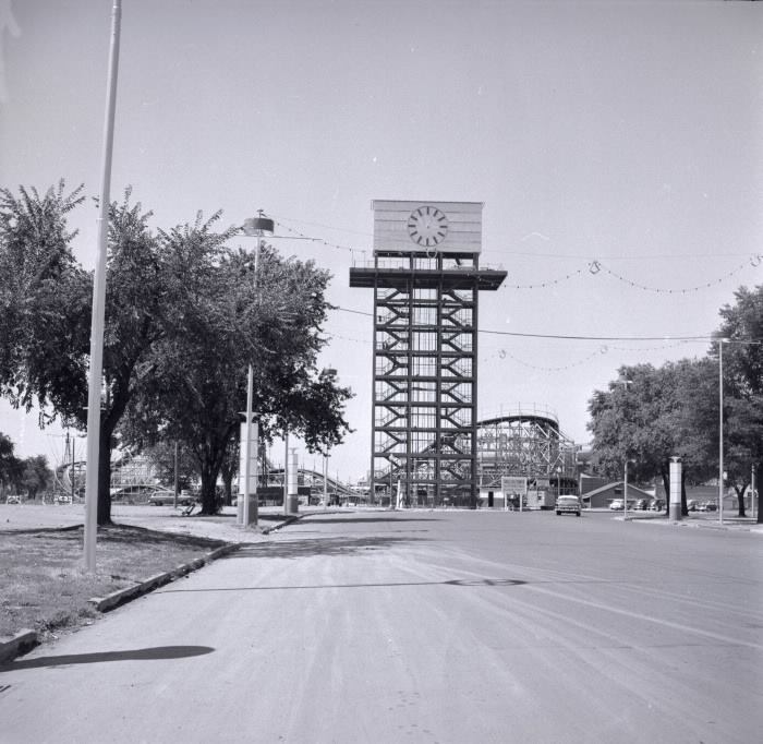 cne-shell-oil-tower-04.jpg