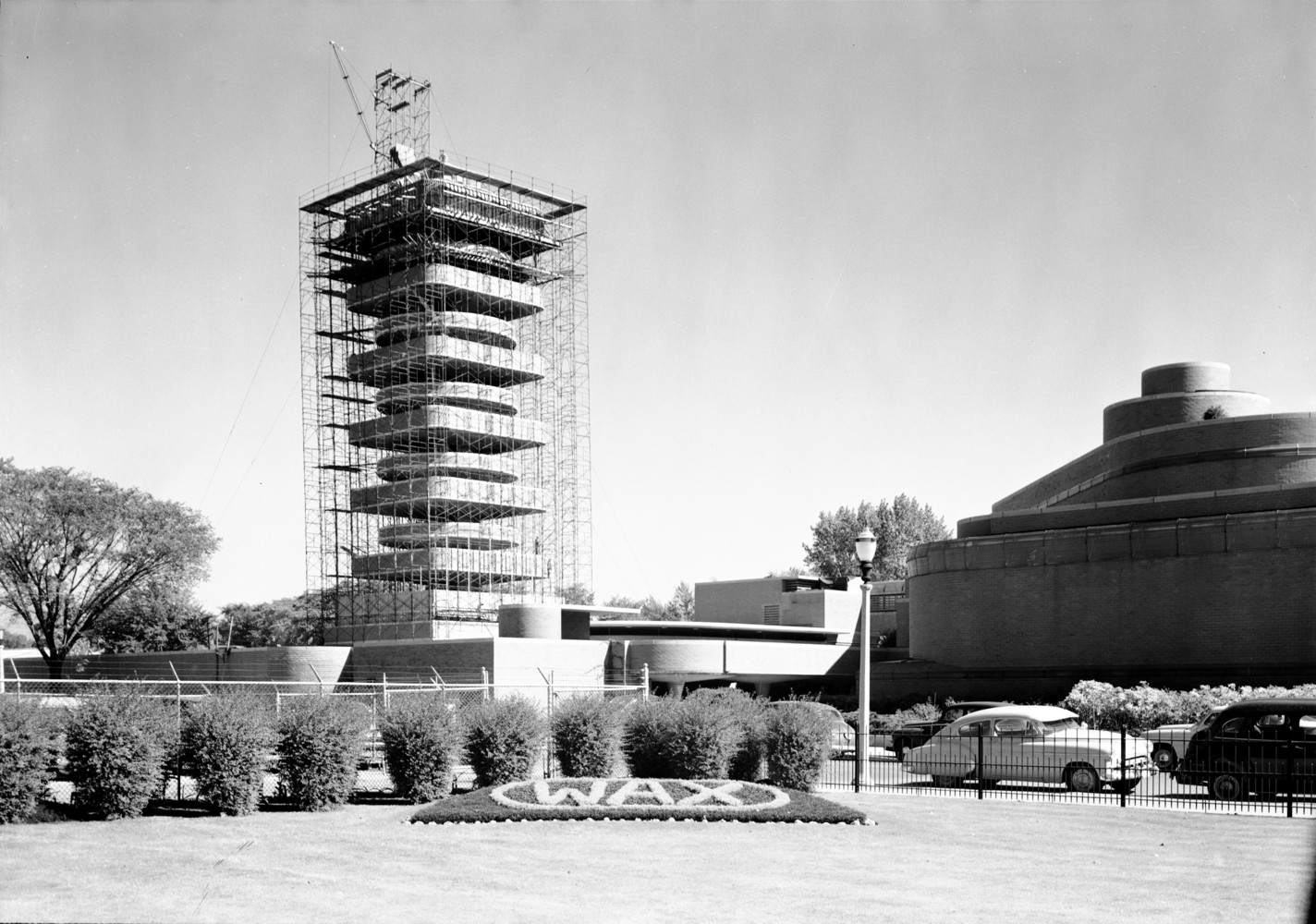 Heritage Photo - Research_Tower_-_Construction_c.1949.jpg