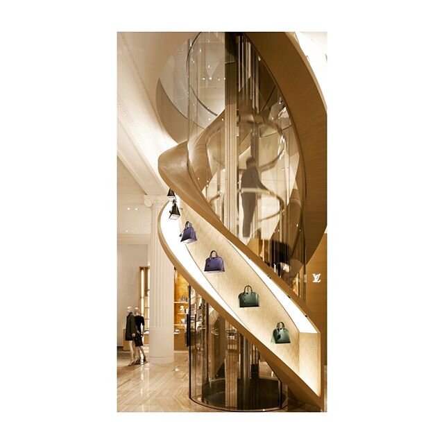 Louis Vuitton's Spiralling Double-Helix Glass Elevator in London Rethinks Luxury Retail. #interiordesign #louisvuitton #retailtherapy