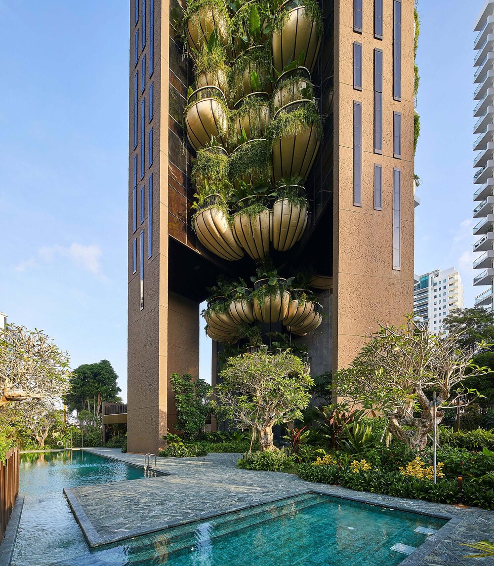 Heatherwick Studio Skyscraper Luxury Elevator Singapore EDEN Pool View.jpg