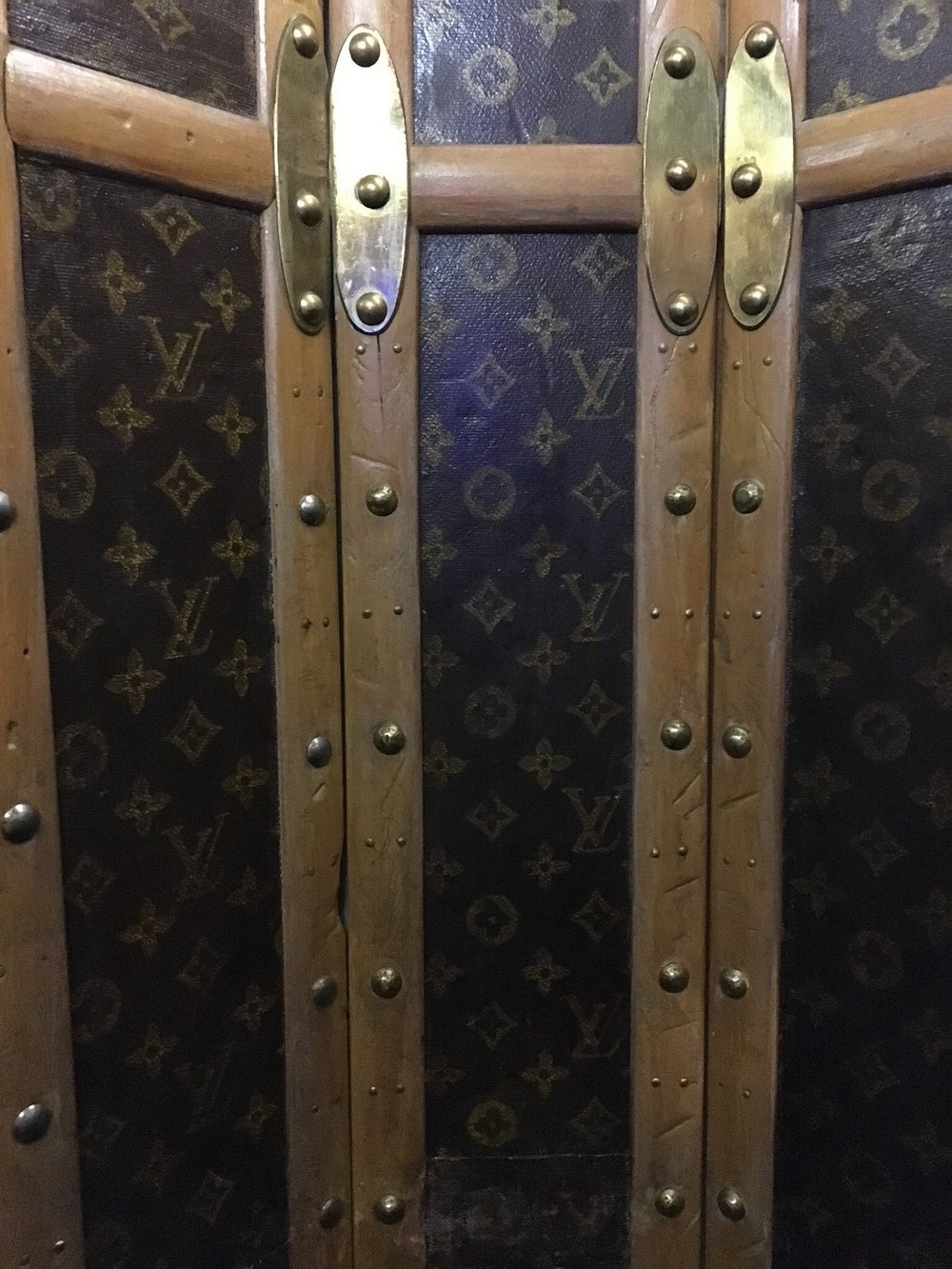 Louis Vuitton Elevator Interior Luxury photo3jpg.jpeg