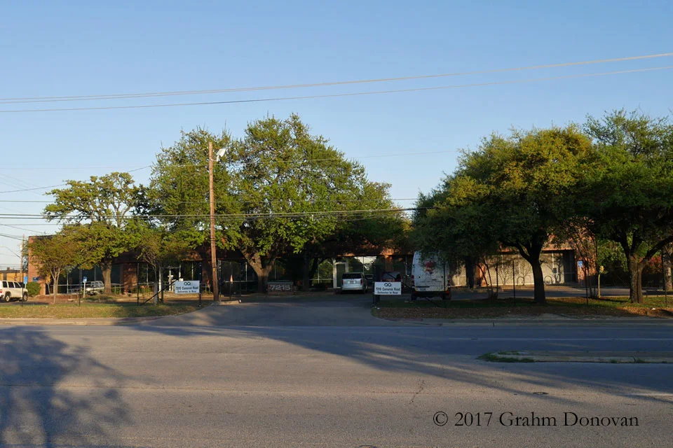 P1010472-cropped.jpg