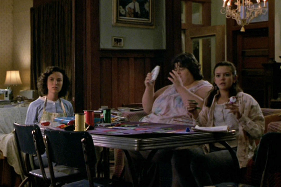 Laura Harrington, Darlene Cates and Mary Kate Schellhardt © 1993 Paramount Pictures Corporation