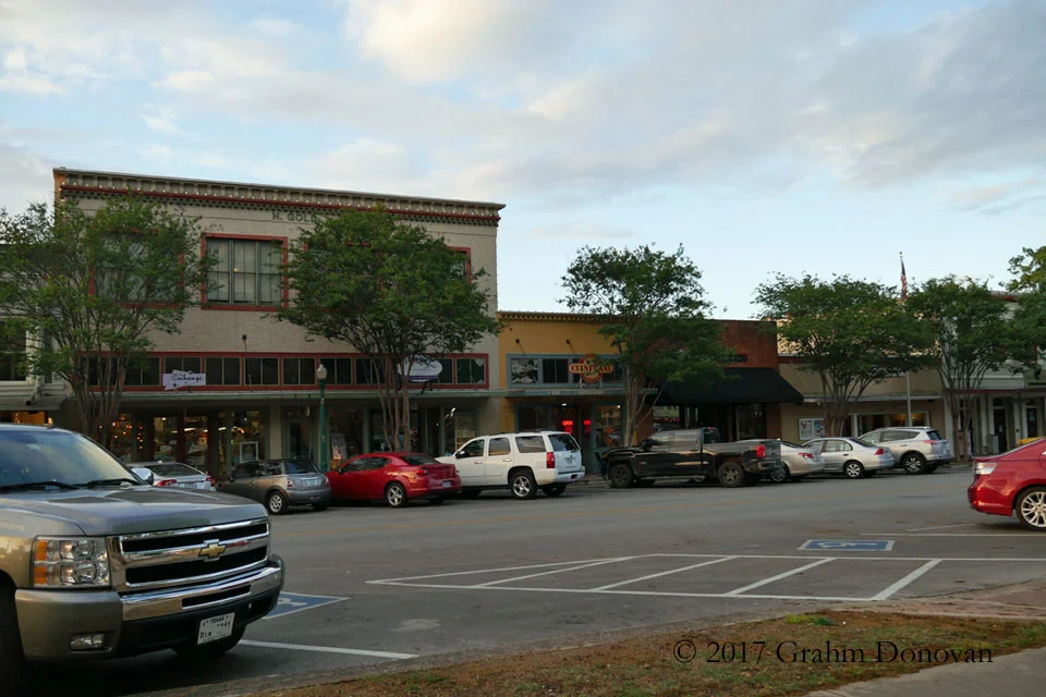 Downtown Ashcroft - Gold's