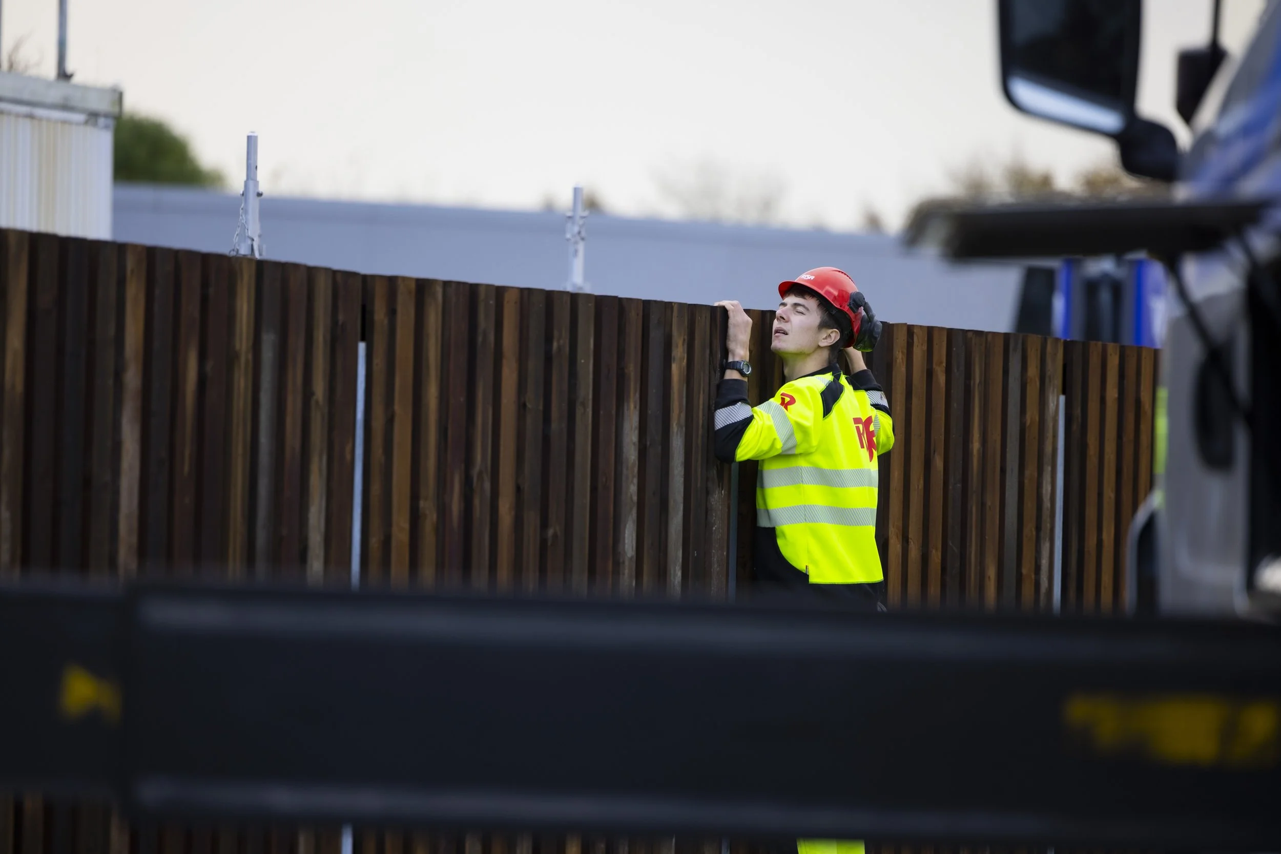 STØYSKJERMAVDELINGEN PÅ OPPDRAG