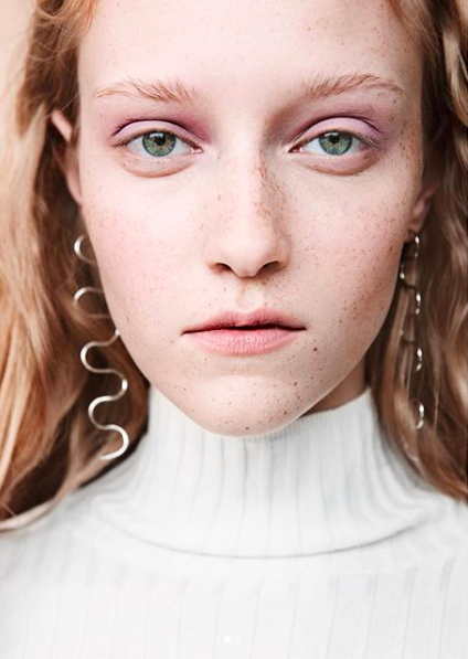  Chelsea 📸&nbsp; @atarah &nbsp;💄&nbsp; @clara_rae 💇🏼‍♀️&nbsp; @bethington_ &nbsp;and styled by @unit65 assistant stylist  @tabbytha.janeen  
