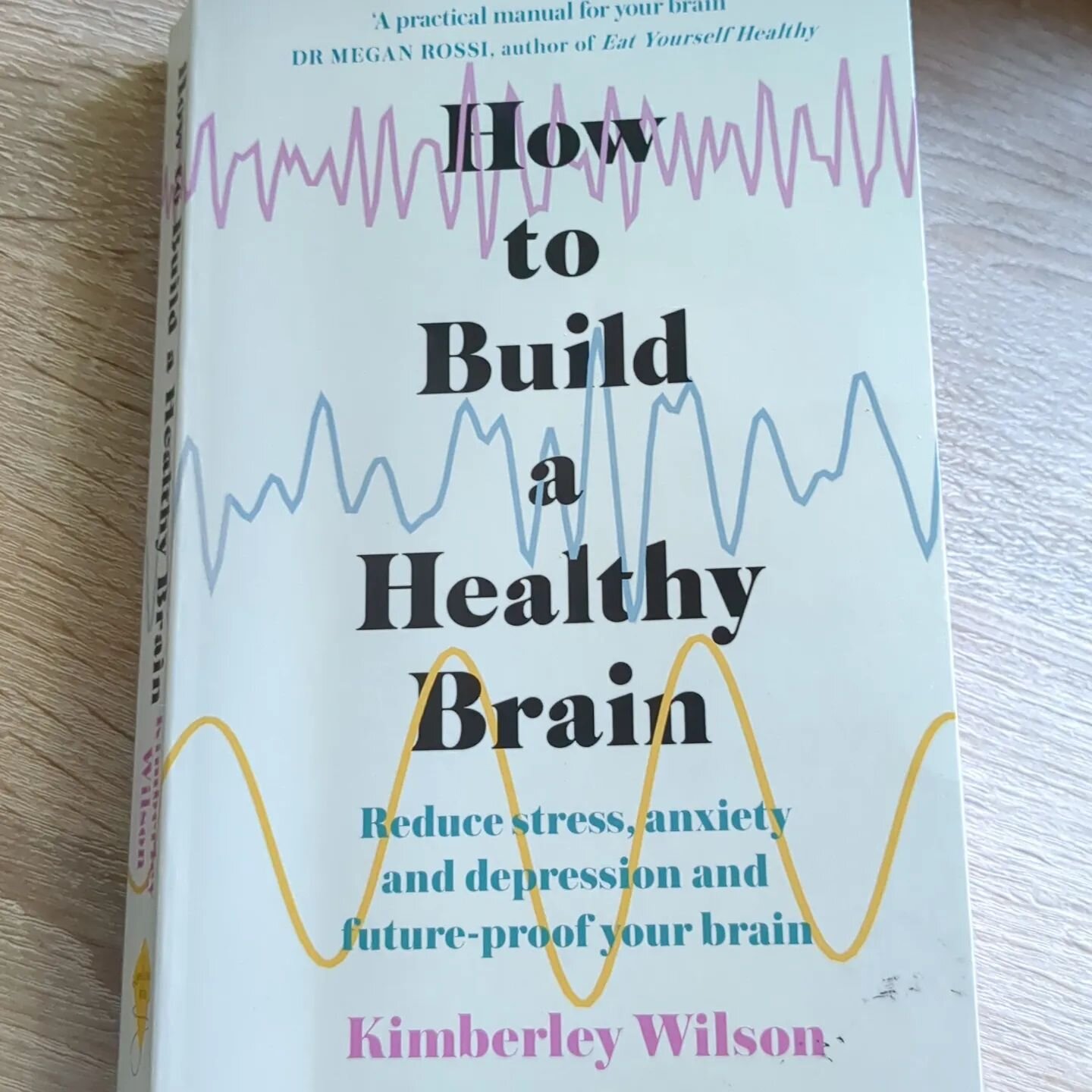 Some useful tips in here, from managing emotions and difficult relationships to exercise and nutrition. 

#howtobuildahealthybrain #mentalhealth #mentalhealthbooks #emotions #holistic #tips #brainhealth #lookafteryourself #selfhelp