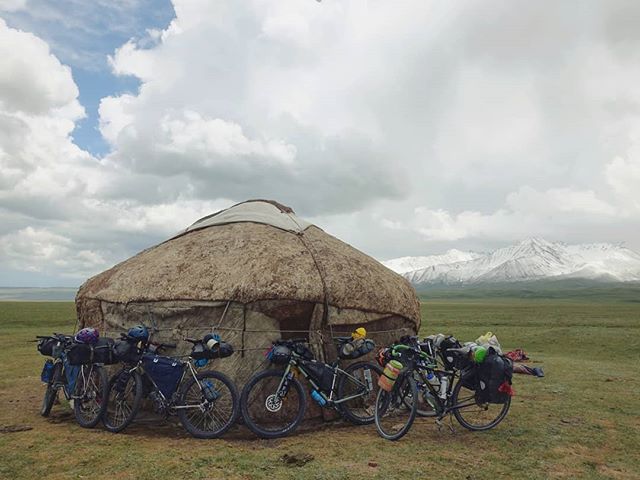 The Kyrgyz yurt is a little like the Weasley family tent: looks fairly small from the outside, but surprisingly spacious and comfortable once inside the dome. ⛺