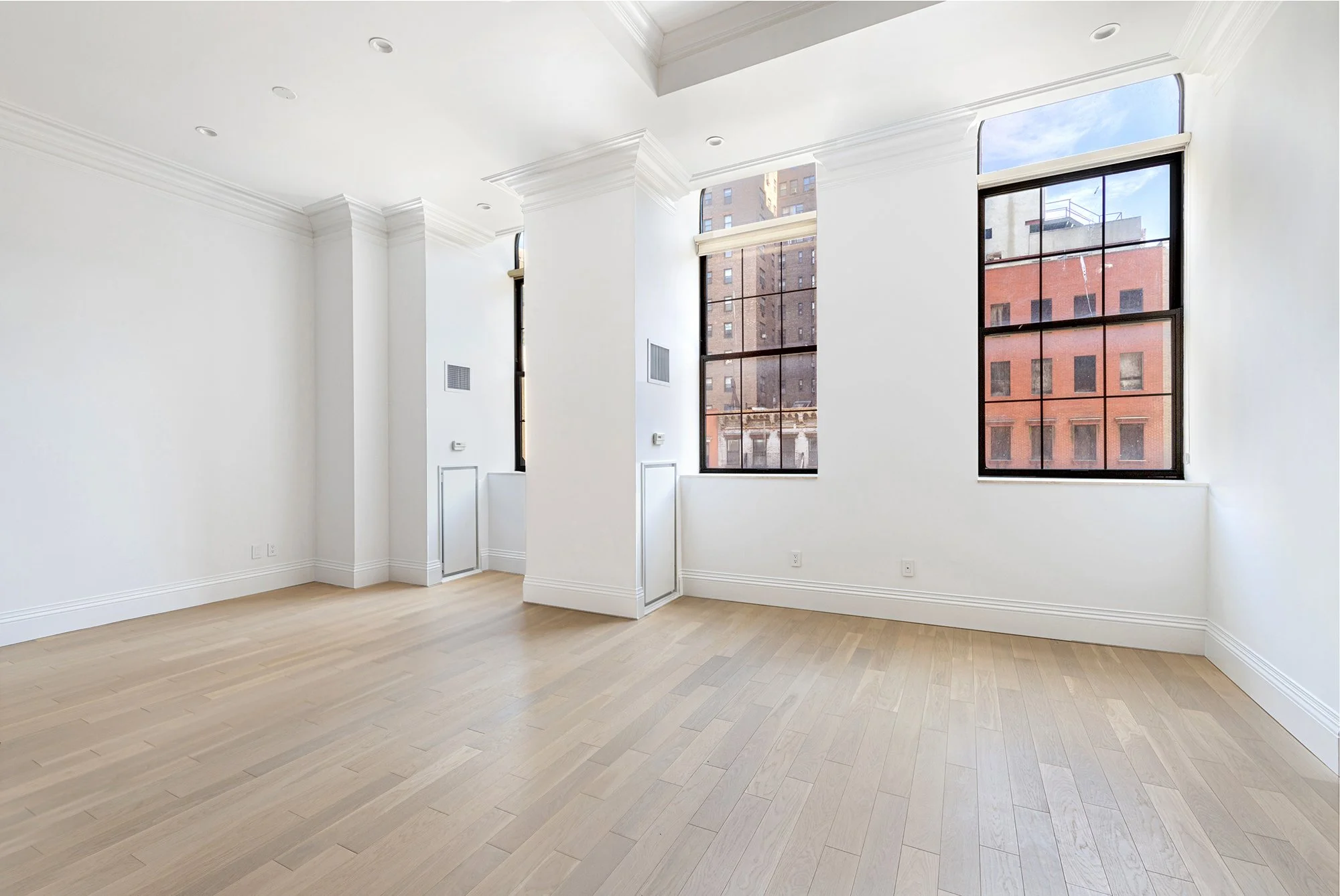 351_East_51st_St units L5A_lr2_web.jpg