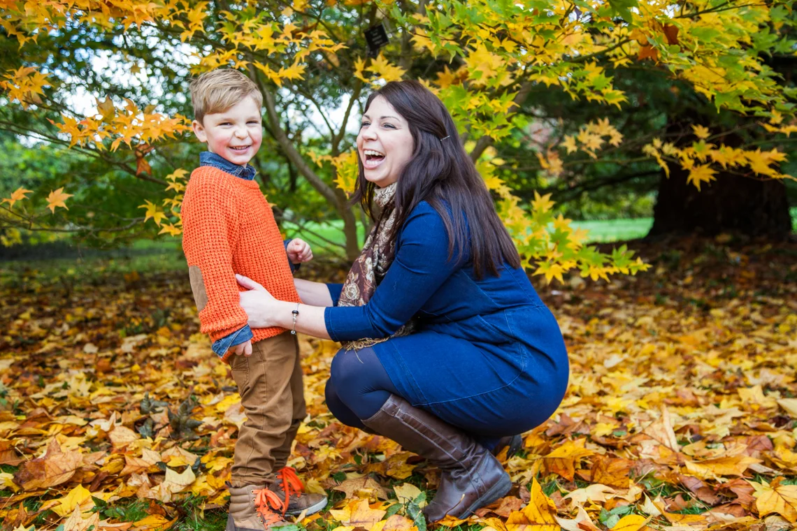 family portrait shoot, wakehurst place, sussex