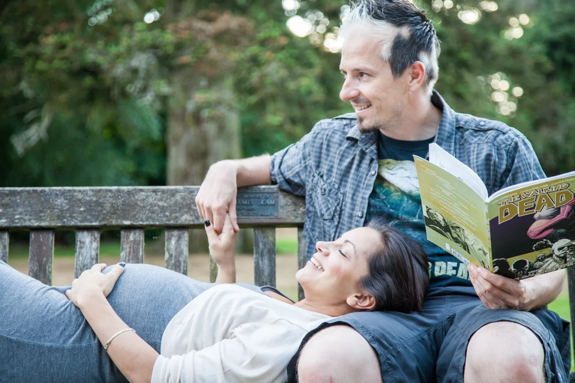 maternity lifestyle photography, crawley, sussex photographer