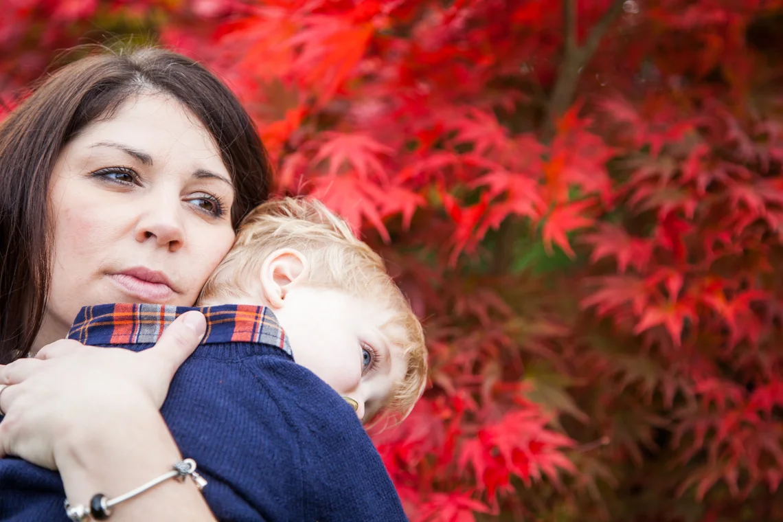 family portrait shoot, wakehurst place, sussex