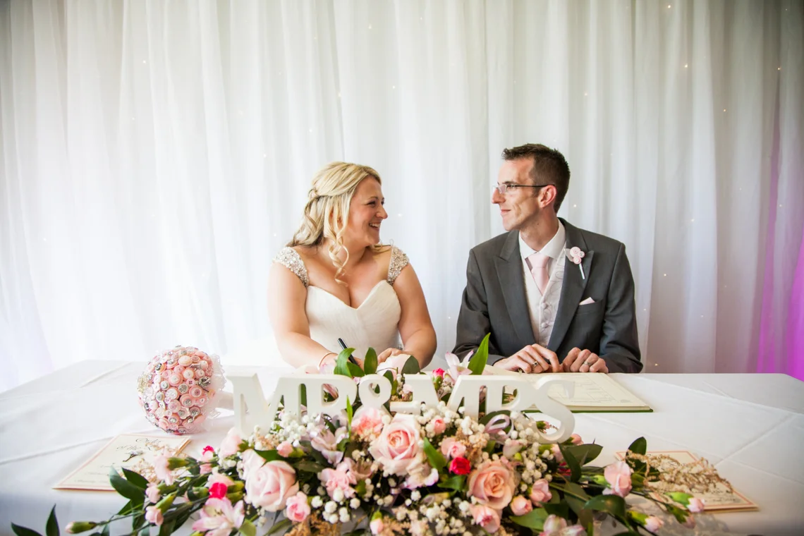 mid sussex golf club wedding, sussex wedding photographer