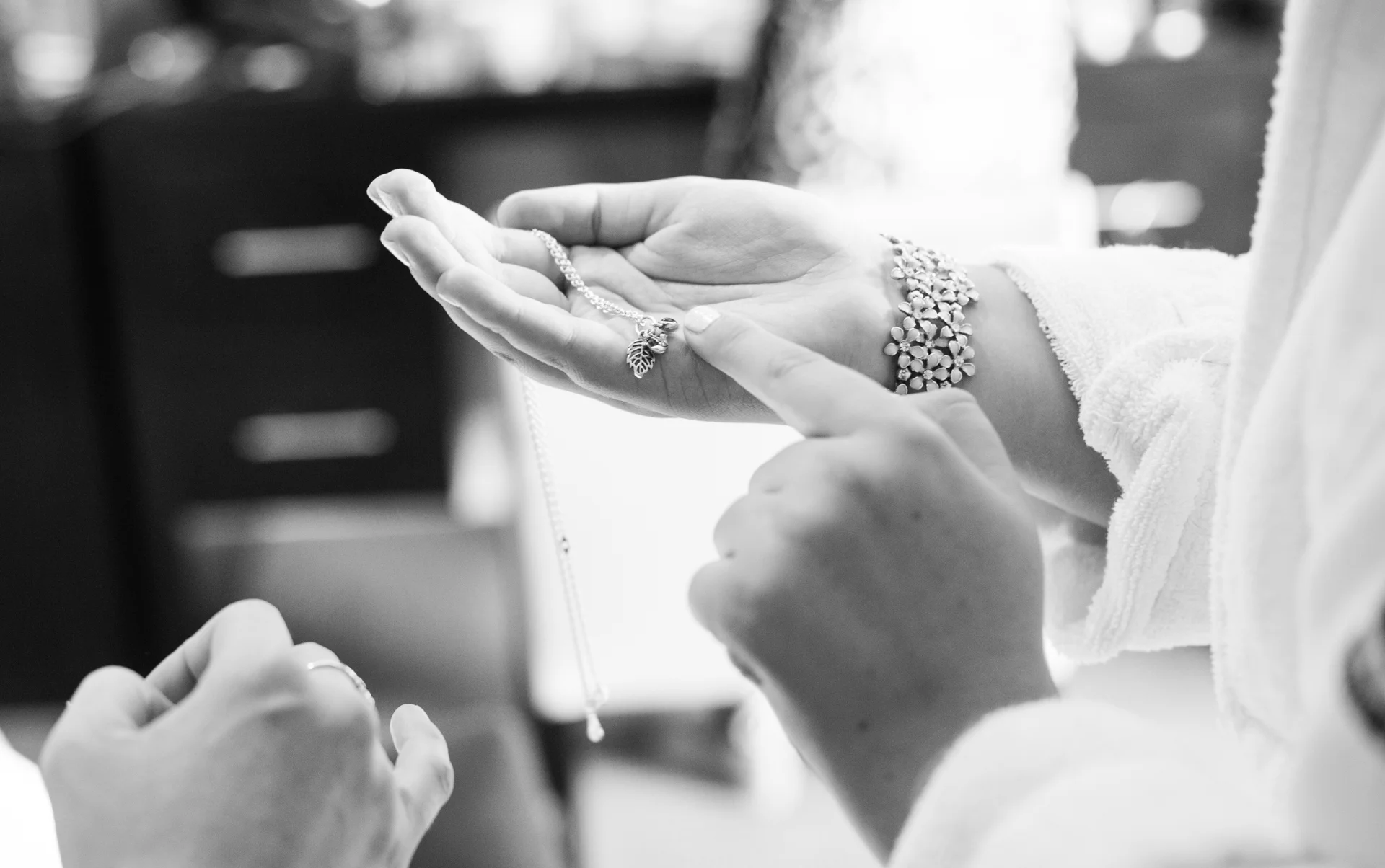 felbridge hotel wedding photography, sussex wedding photographer, hayley rose photography