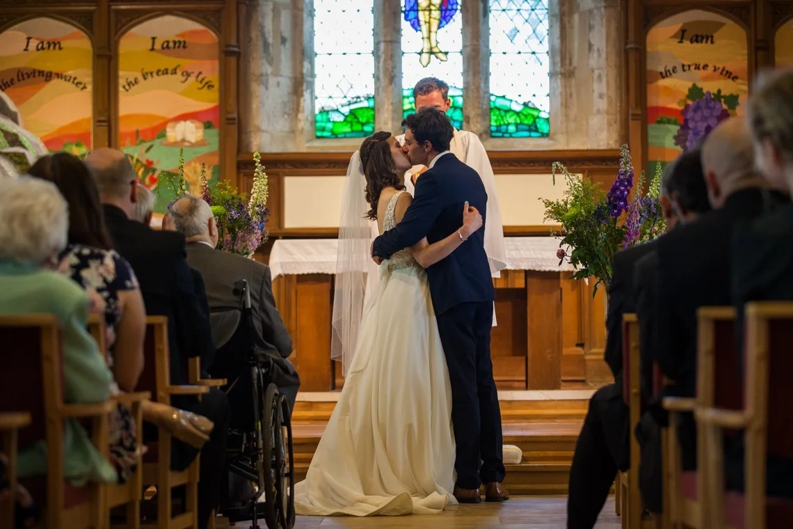 sussex wedding - loxwood village hall - hayley rose photography