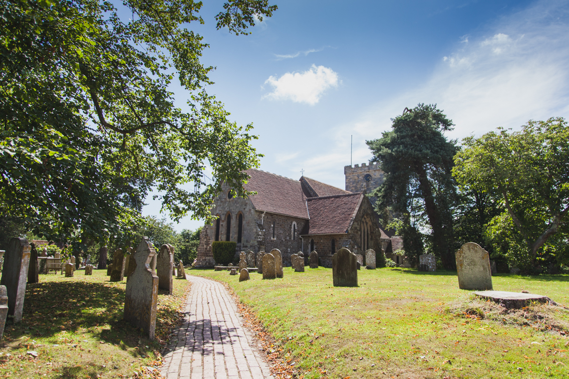 St peter and St pauls church, hellingly, hertmonceux wedding, sussex wedding photographer