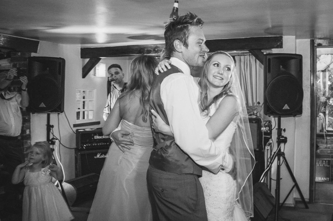 St peter and St pauls church, hellingly, hertmonceux wedding, sussex wedding photographer